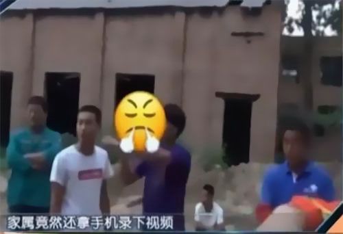 珠江電纜快訊|男子觸電被困，家屬怒斥消防員“帶電也得救”！